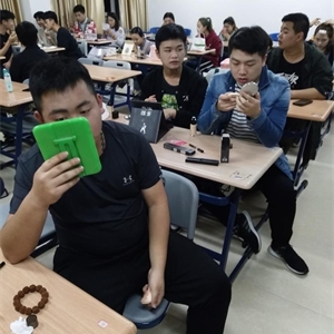 播音与主持专业化妆课程